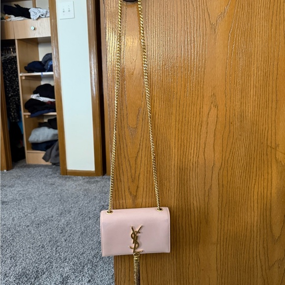 Authentic Yves Saint Laurent Mini Tassel Blush Crossbody with Gold Hardware - Picture 2 of 10